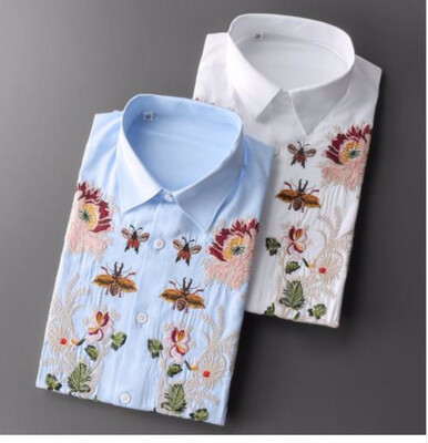 18 fw new winter flower bee butterfly embroidery placket male fashion runway looks top grade business shirt
18 fw new winter flower bee butterfly embroidery placket male fashion runway looks top grade business shirt