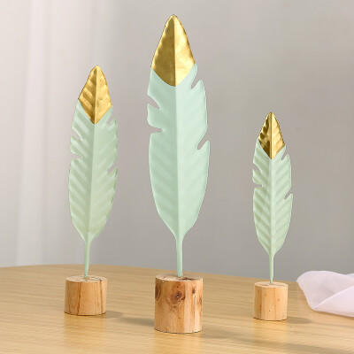 Rhyme no Nordic creative wrought iron feather bedroom metal decoration furnishings home living room decorations gift ornaments leaves three
Rhyme no Nordic creative wrought iron feather bedroom metal decoration furnishings home living room decorations gift ornaments leaves three