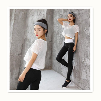 New fitness clothes sports suit women Thin&quick-drying running clothes yoga clothes short-sleeved shorts two-piece
New fitness clothes sports suit women Thin&quick-drying running clothes yoga clothes short-sleeved shorts two-piece
