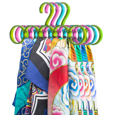 Increasing new scarf racks Five rings towel racks Multi-functional simple hangers 4 fitted color random RYX-0255
Increasing new scarf racks Five rings towel racks Multi-functional simple hangers 4 fitted color random RYX-0255