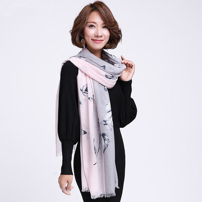 Lan Shiyu cashmere scarf female shawl autumn&winter Korean version of the long section printed warm scarf W239 light pink light gray
Lan Shiyu cashmere scarf female shawl autumn&winter Korean version of the long section printed warm scarf W239 light pink light gray