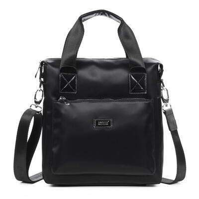 丹爵(DANJUE)牛皮配防水牛津布手提单肩包休闲男包247-3 黑色
丹爵(DANJUE)牛皮配防水牛津布手提单肩包休闲男包247-3 黑色