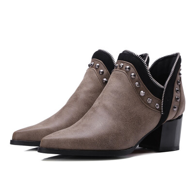 IDIFU Womens Sexy Rivets Studded Pointed Toe Booties Block Mid Heel Slip-on Ankle Boots
IDIFU Womens Sexy Rivets Studded Pointed Toe Booties Block Mid Heel Slip-on Ankle Boots