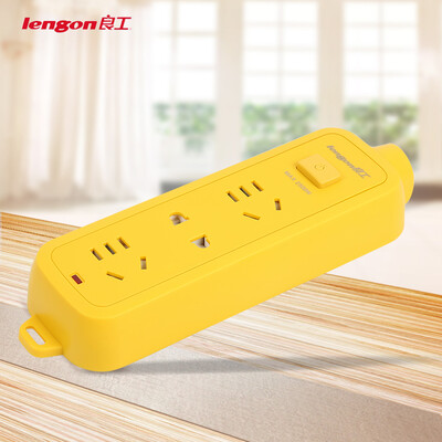 Good work lengon engineering socket wireless without line explosion-proof anti-voltage plug strip board 3 bit self-wired not bad tow board need to match their own power cord&plug 
Good work lengon engineering socket wireless without line explosion-proof anti-voltage plug strip board 3 bit self-wired not bad tow board need to match their own power cord&plug