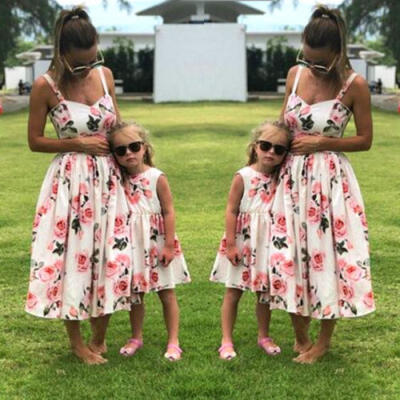 Sexy Family Matching Women Kids Girl Party Flowers Dress Sundress Summer Clothes
Sexy Family Matching Women Kids Girl Party Flowers Dress Sundress Summer Clothes