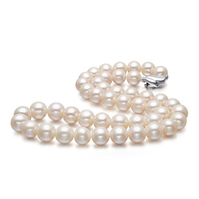 Beijing Run Pearl to the United States 8-9mm round strong luster freshwater pearl necklace 40cm white thick sent mother
Beijing Run Pearl to the United States 8-9mm round strong luster freshwater pearl necklace 40cm white thick sent mother