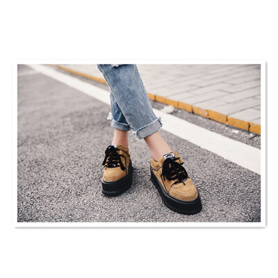 Korean version of the wild Harajuku sneakers casual shoes women increase the Japanese wheel shoes retro British womens shoes
Korean version of the wild Harajuku sneakers casual shoes women increase the Japanese wheel shoes retro British womens shoes