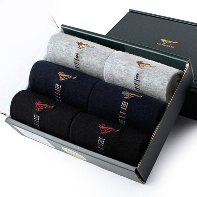 Jingdong supermarket seven wolves socks male spring&summer thin business casual cotton socks all black uniform 6 double 90679-6
Jingdong supermarket seven wolves socks male spring&summer thin business casual cotton socks all black uniform 6 double 90679-6