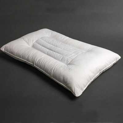 【Jingdong Supermarket】 Bo Yang Home Textiles (BEYOND) pillow single hotel pillow students pillow heart fresh fresh pillow 48 * 76cm
【Jingdong Supermarket】 Bo Yang Home Textiles (BEYOND) pillow single hotel pillow students pillow heart fresh fresh pillow 48 * 76cm