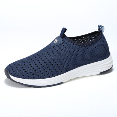 Camel (CAMEL) outdoor walking shoes couple light mesh casual shoes male A712330535 dark blue 44
Camel (CAMEL) outdoor walking shoes couple light mesh casual shoes male A712330535 dark blue 44
