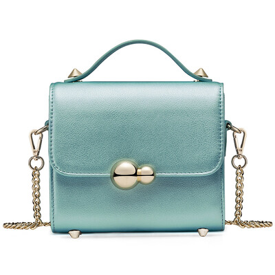 ONLY fashion casual Korean simple diagonal cross handbag chain small square bag -2221016 light blue
ONLY fashion casual Korean simple diagonal cross handbag chain small square bag -2221016 light blue