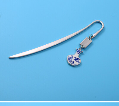 chinese blue&white porcelain steel book mark various design creative gift with gift package
chinese blue&white porcelain steel book mark various design creative gift with gift package