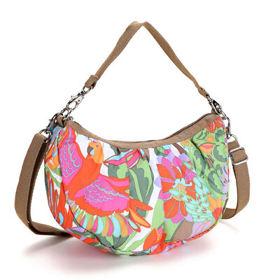 Leoportsac music novels new European and American fashion ladies shoulder bag Messenger bag 8058D414
Leoportsac music novels new European and American fashion ladies shoulder bag Messenger bag 8058D414