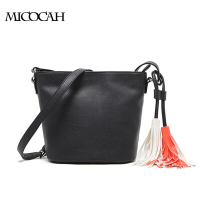Free Shipping New Arrival Women Messenger PU Leather Bag Design With Tassel Solid Color Brand Bag Withe Zipper Bag
Free Shipping New Arrival Women Messenger PU Leather Bag Design With Tassel Solid Color Brand Bag Withe Zipper Bag