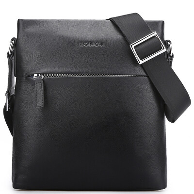 Red Valley HONGU Shoulder Bag Men's Bagkin Casual Men's Bag Men's Bag H52240128 Black
Red Valley HONGU Shoulder Bag Men's Bagkin Casual Men's Bag Men's Bag H52240128 Black