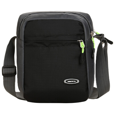 Vancouver (F4Y) male bag shoulder bag men shoulder bag Messenger bag waterproof canvas vertical paragraph nylon leisure package JS-0520 black
Vancouver (F4Y) male bag shoulder bag men shoulder bag Messenger bag waterproof canvas vertical paragraph nylon leisure package JS-0520 black