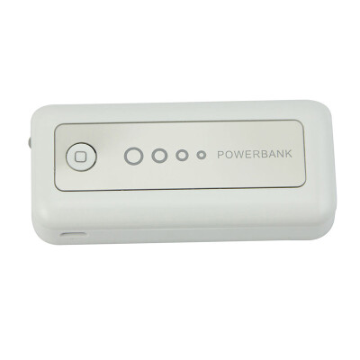 

5600mAh Power Bank USB Блок батарей 2.0 Порты USB Литий-полимерный аккумулятор внешний аккумулятор для смартфонов White