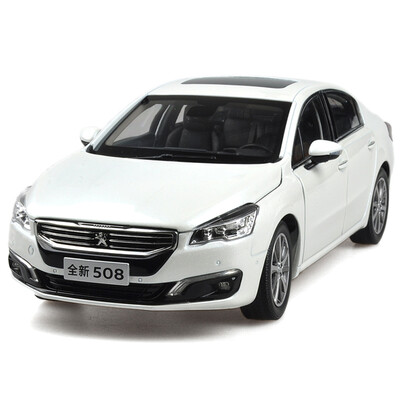 1:18 масштаб Peugeot 3008 2016 модельный автомобиль белого литья
1:18 масштаб Peugeot 3008 2016 модельный автомобиль белого литья