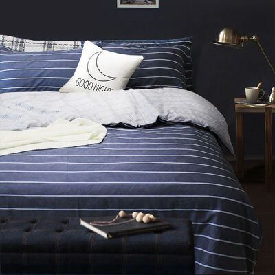 Jiuzhou deer kit home textile bed set quilt cover sheets cotton twill single student three-piece leisure time 12 meters bed 150200cm
Jiuzhou deer kit home textile bed set quilt cover sheets cotton twill single student three-piece leisure time 12 meters bed 150200cm