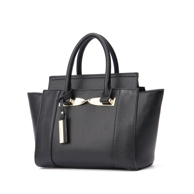 DOODOO ladies handbag bag Messenger Korean fashion wild shoulder bag large bag D6122 black
DOODOO ladies handbag bag Messenger Korean fashion wild shoulder bag large bag D6122 black