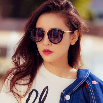 Wei Gu's (VEGOOS) 6112 polarized sunglasses round box retro tide people sunglasses female models face repair sunglasses sand transparent wine red frame progressive gray
Wei Gu's (VEGOOS) 6112 polarized sunglasses round box retro tide people sunglasses female models face repair sunglasses sand transparent wine red frame progressive gray