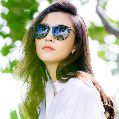 Wei Gu VEGOOS 6107 Wu Qian star with polarized sunglasses large frame face polished sunglasses sunglasses men&women driving glasses sunglasses bright black box gray film
Wei Gu VEGOOS 6107 Wu Qian star with polarized sunglasses large frame face polished sunglasses sunglasses men&women driving glasses sunglasses bright black box gray film
