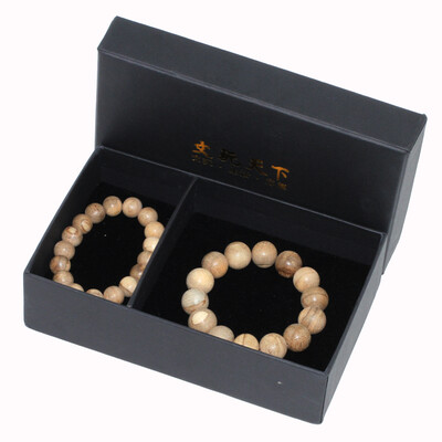 Wenwantianxia) Xiang Hong hand string men and women bracelet couple bracelet couple combination 12mm +16 mm
Wenwantianxia) Xiang Hong hand string men and women bracelet couple bracelet couple combination 12mm +16 mm