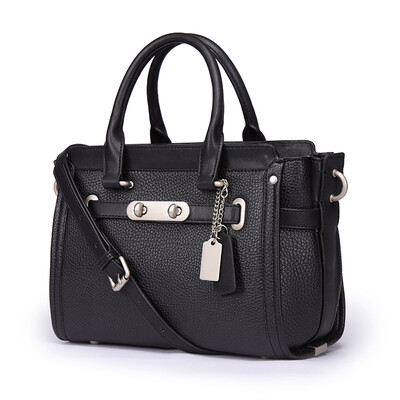 Each degree MEIDU wings bag handbags new leather handbag women fashion shoulder Messenger bag ladies small bag MWB161121 pink
Each degree MEIDU wings bag handbags new leather handbag women fashion shoulder Messenger bag ladies small bag MWB161121 pink