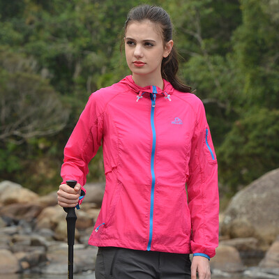 Pellie and PELLIOT outdoor sunscreen skin clothing men and women light breathable fast clothing 1731 male blue color M 
Pellie and PELLIOT outdoor sunscreen skin clothing men and women light breathable fast clothing 1731 male blue color M