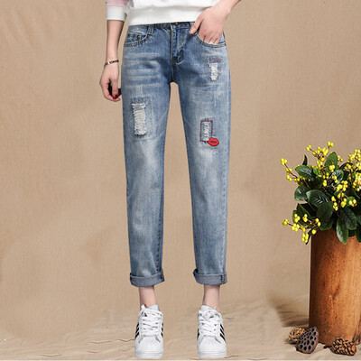 VIVAHEART Cave Jeans Women Korean Stretch Embroidered 9 Minute Feet Hulan Pants Big Size Pants VWKN172244 Light Blue 26
VIVAHEART Cave Jeans Women Korean Stretch Embroidered 9 Minute Feet Hulan Pants Big Size Pants VWKN172244 Light Blue 26