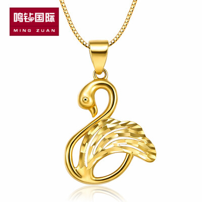 Ming Bing International born a pair of 18K gold fashion pendant with silver necklace
Ming Bing International born a pair of 18K gold fashion pendant with silver necklace