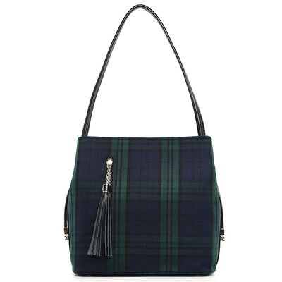Everyday (MEIDU) Europe and the United States fashion retro shoulder bag leather with canvas casual handbag trendy hit color bucket bag Ms. MWB150632 blue with black
Everyday (MEIDU) Europe and the United States fashion retro shoulder bag leather with canvas casual handbag trendy hit color bucket bag Ms. MWB150632 blue with black