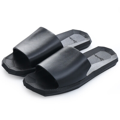 Antarctic slippers non-slip home outdoor couple slippers bathroom breathable men&women models black 44-45 yards 18007
Antarctic slippers non-slip home outdoor couple slippers bathroom breathable men&women models black 44-45 yards 18007
