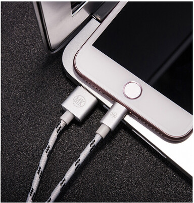 MK Original MFi Certified for iPhone Cable USB Upgrade 1m Short Fast Charging USB Cable For iPhone 6s 6 plus 5 5s MFI i7 7plus
MK Original MFi Certified for iPhone Cable USB Upgrade 1m Short Fast Charging USB Cable For iPhone 6s 6 plus 5 5s MFI i7 7plus