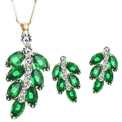 Yoursfs@ Fashion Jewelry Set Emerald Leaves Pendant Cubic Zircon Necklace and Earring Set for Woman
Yoursfs@ Fashion Jewelry Set Emerald Leaves Pendant Cubic Zircon Necklace and Earring Set for Woman