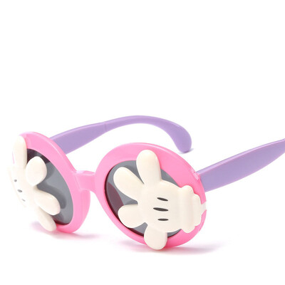 Children's personality Polarization Meng Department of cartoon sunglasses clamshell children's glasses as gift for children
Children's personality Polarization Meng Department of cartoon sunglasses clamshell children's glasses as gift for children