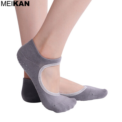 Terry Backless Yoga Socks Women Cotton Pilates Sox Professional Non-slip Damping Gym Fitness Sport Socks
Terry Backless Yoga Socks Women Cotton Pilates Sox Professional Non-slip Damping Gym Fitness Sport Socks