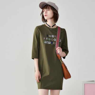 Yixiang Liying 2017 autumn new Korean loose loose sequins alphabet seven sleeves knit dress children 160815808 green green
Yixiang Liying 2017 autumn new Korean loose loose sequins alphabet seven sleeves knit dress children 160815808 green green