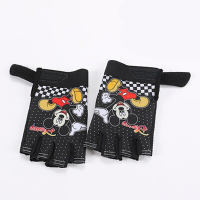 Men and women children half finger gloves riding exercise outdoor fitness gloves bike trumpet gloves
Men and women children half finger gloves riding exercise outdoor fitness gloves bike trumpet gloves