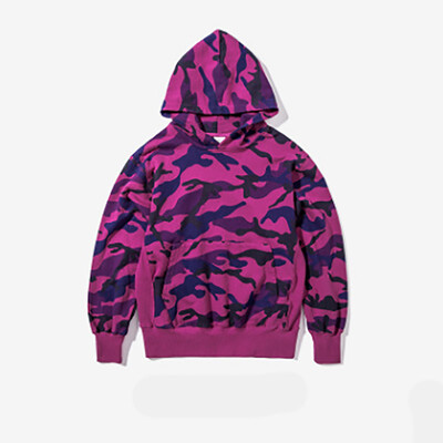 2017 autumn new European and American knot military wind colored camouflage men's hooded sweater
2017 autumn new European and American knot military wind colored camouflage men's hooded sweater