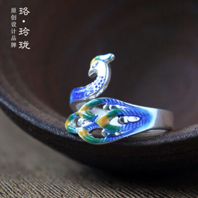 Luo Linglong s999 sterling silver peacock ring personality retro ladies ring creative ring
Luo Linglong s999 sterling silver peacock ring personality retro ladies ring creative ring