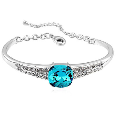 Luxury Crystal Bracelets Bangles For Women Wedding Party Accessories Classic Vintage Fashion Jewelry .16553
Luxury Crystal Bracelets Bangles For Women Wedding Party Accessories Classic Vintage Fashion Jewelry .16553