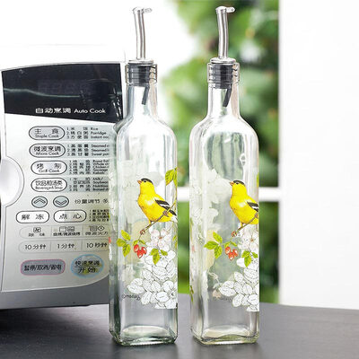 A Ting Бутылки с маслом для стеклянных диспенсеров Набор из 2 цветочных 17 унций.
A Ting Бутылки с маслом для стеклянных диспенсеров Набор из 2 цветочных 17 унций.