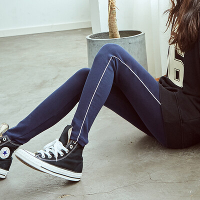 City plus CITYPLUS 2017 autumn&winter new women&39s fashion with a side of the outer wear elastic leggings CWKX178550 navy color
City plus CITYPLUS 2017 autumn&winter new women&39s fashion with a side of the outer wear elastic leggings CWKX178550 navy color