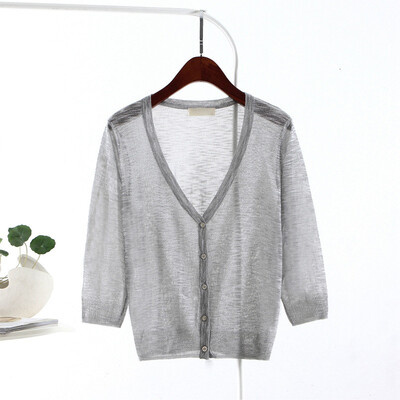 Summer women 's thin section of linen sweater women' s chest air - conditioned shirt
Summer women 's thin section of linen sweater women' s chest air - conditioned shirt