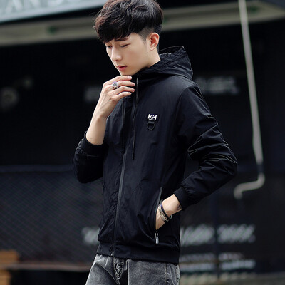 Zhengbao spring autumn new style of hooded men's cap micro-crease waterproof jacket trend casual
Zhengbao spring autumn new style of hooded men's cap micro-crease waterproof jacket trend casual