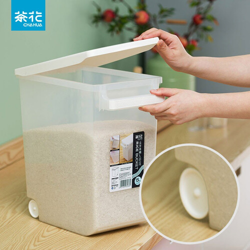 茶花（CHAHUA） 米桶立方型15公斤储米箱 塑料带滑轮面粉桶米缸送量杯 30斤立方米桶