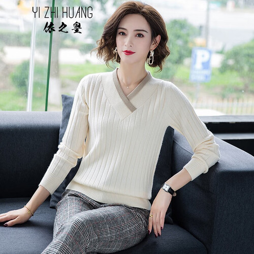 依之皇 毛衣女v领秋冬短款修身内搭针织打底衫紧身保暖打底毛衫外套秋款针织衫女 米白色 M(建议体重95-110斤)