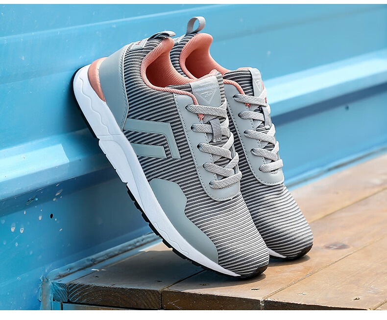 德尔惠运动鞋女春夏季跑步鞋耐磨女鞋复古慢跑鞋潮学生女士旅游鞋 正