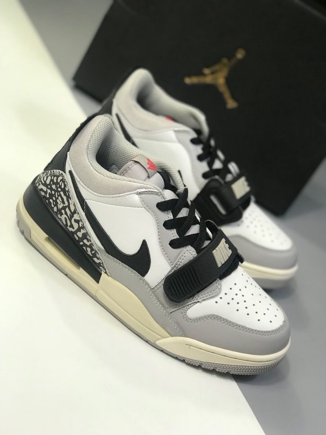 官方旗舰air312aj312low白水泥白灰爆裂纹湖人芝加哥篮球鞋cd7069